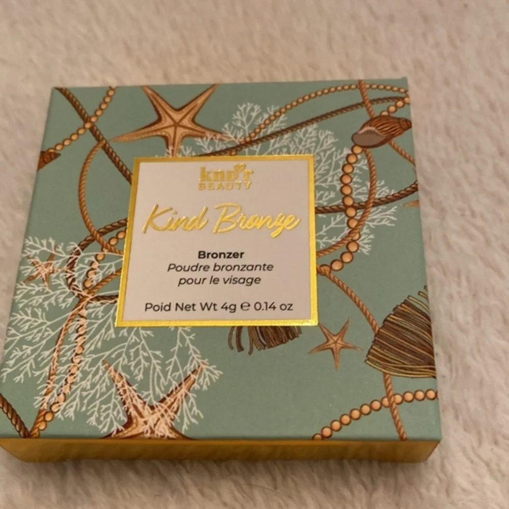 Kndr Kind Bronze‎ Bronzer